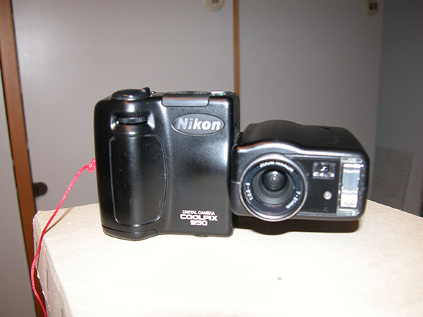 Nikon 950